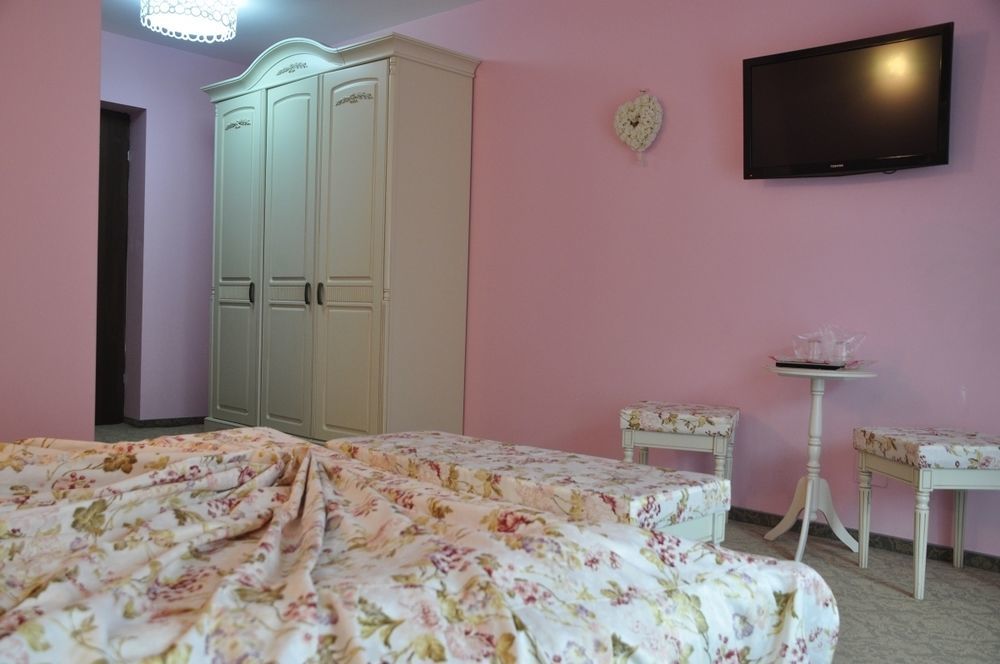 Conac Bavaria Buşteni Buitenkant foto
